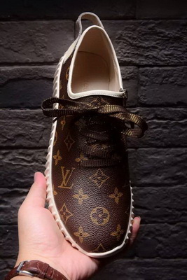 LV Fashion Men Sneakers--055